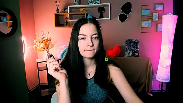 Snapshot of baby_hotte chatting on March 4, 2026, 6:52 am baby hotte online show from March 4, 2026, 6:52 am