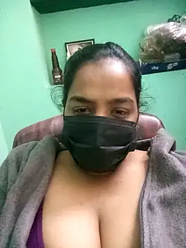 Snapshot of Madhumitha99 chatting on November 26, 2025, 2:12 am Madhumitha99 online show from November 26, 2025, 2:12 am