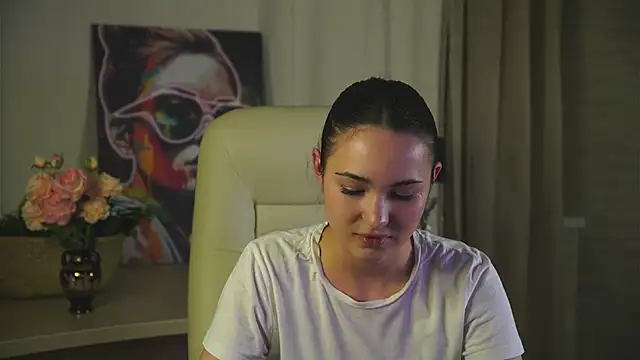 Snapshot of LeenaPuita chatting on November 4, 2025, 12:48 pm LeenaPuita online show from November 4, 2025, 12:48 pm