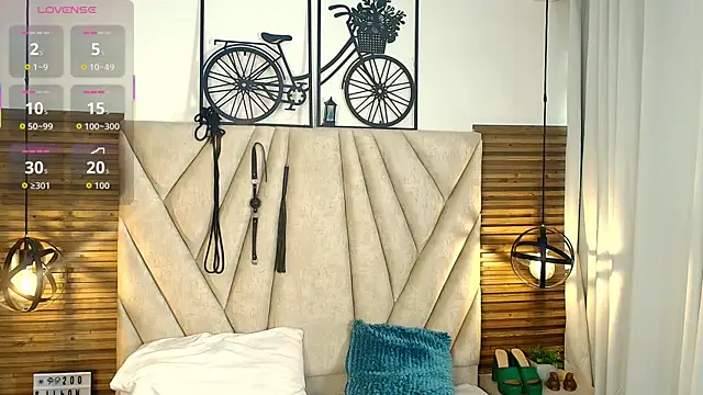 KimberlyFox t online show from April 7, 2026, 12:49 pm