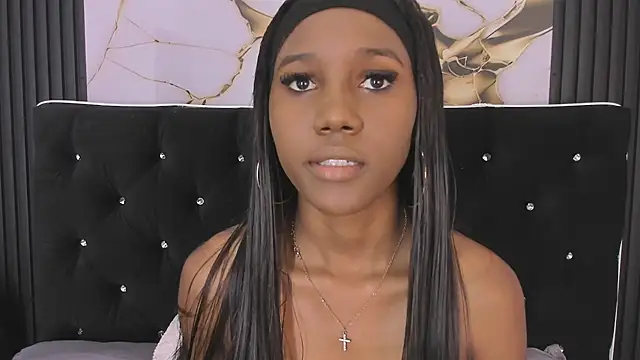 Mia Devereaux167 online show from February 21, 2026, 6:42 pm