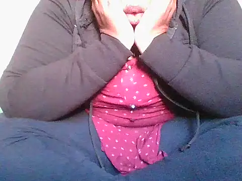 Mathi cam online show from December 23, 2025, 6:55 am