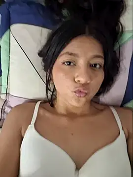 charlloteevans online show from March 5, 2026, 3:08 pm