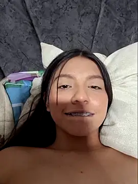 charlloteevans online show from March 6, 2026, 8:16 pm