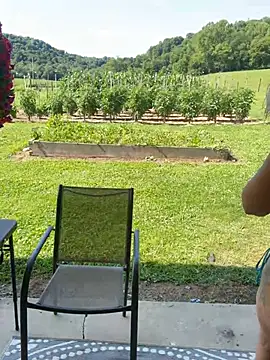 Snapshot of thickfarmtwat chatting on June 24, 2026, 2:27 pm thickfarmtwat online show from June 24, 2026, 2:27 pm
