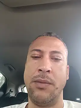 Arrombador20 online show from April 15, 2026, 12:56 pm