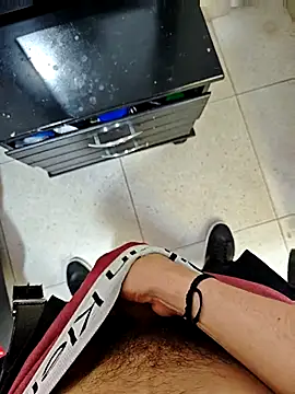 Dirty-Guy-Naugthy online show from November 7, 2025, 3:34 pm