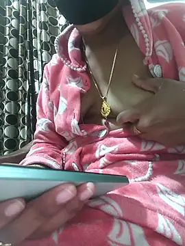 collagesonam online show from November 26, 2025, 11:00 am