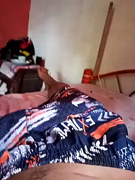 Snapshot of AlexiXxto32 chatting on November 4, 2025, 7:24 pm AlexiXxto32 online show from November 4, 2025, 7:24 pm