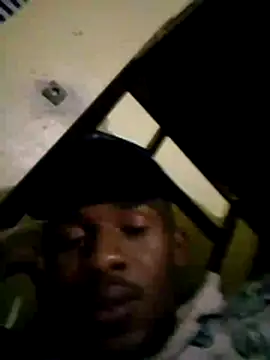 akram306 online show from April 16, 2026, 9:39 pm