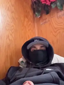 caramello-48888 online show from April 11, 2026, 5:28 pm