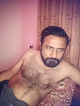 RubyEntity online show from November 29, 2025, 2:09 pm