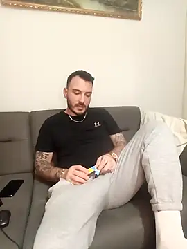 snncdgn online show from December 20, 2025, 9:33 pm