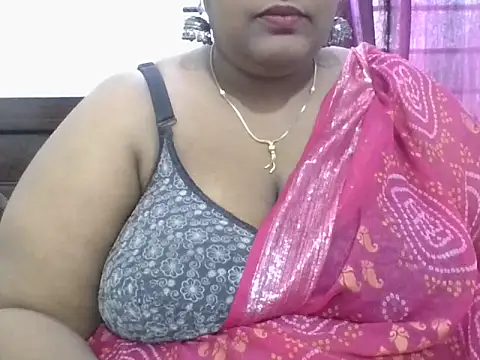 hootypriya online show from February 26, 2026, 5:17 am