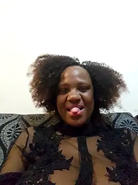 Snapshot of Mommy_Sienna chatting on December 13, 2025, 11:43 pm Mommy Sienna online show from December 13, 2025, 11:43 pm