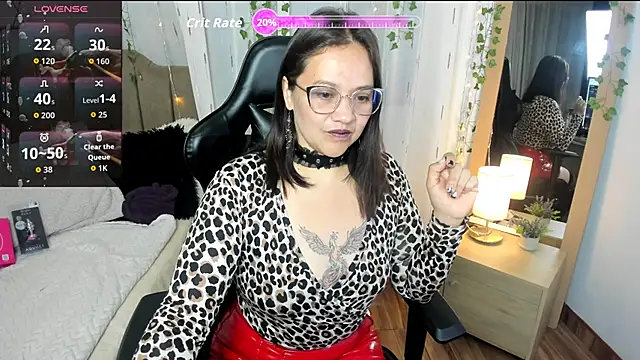 Snapshot of Victoria_Wilde_ chatting on February 3, 2026, 10:53 am Victoria Wilde online show from February 3, 2026, 10:53 am