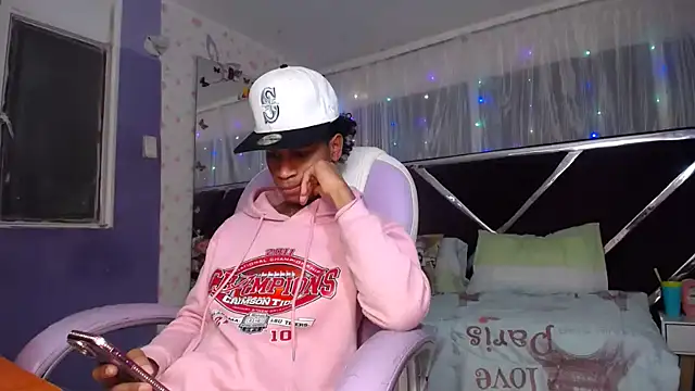 Santy bigcock 01 online show from May 5, 2026, 11:51 am