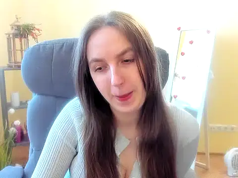 Nesie-Stoun online show from December 16, 2025, 9:47 am