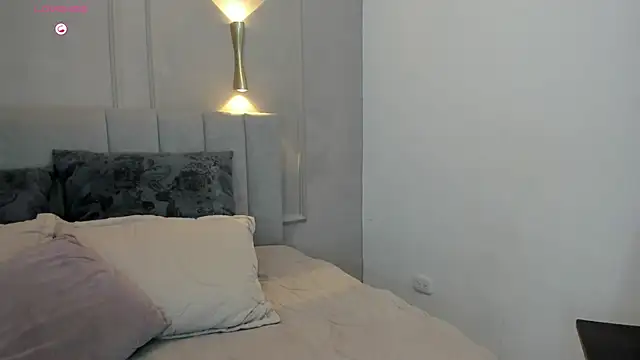 annie  20 online show from January 7, 2026, 12:07 pm