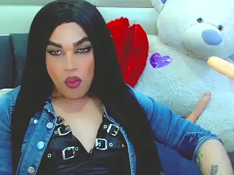 Snapshot of NharaBigCock chatting on February 18, 2026, 7:43 pm NharaBigCock online show from February 18, 2026, 7:43 pm