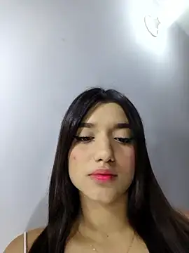 violett fowlerxx online show from May 22, 2026, 12:22 pm