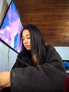 lyam ebony  online show from January 17, 2026, 3:22 am