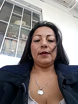 misshot 02 online show from April 21, 2026, 7:06 pm