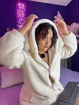  sarahRose online show from March 29, 2026, 4:12 am