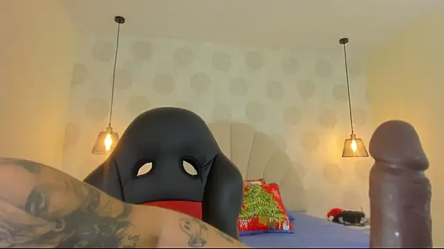 CAMI BUKELE3 online show from December 13, 2025, 8:04 pm