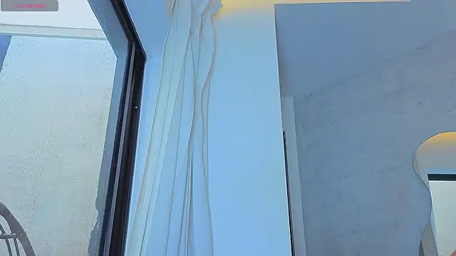 Scottfishcer1 online show from April 17, 2026, 7:17 pm