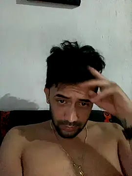 Snapshot of julian27ruiz chatting on November 4, 2025, 10:53 pm julian27ruiz online show from November 4, 2025, 10:53 pm