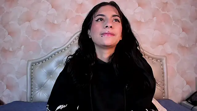 Madhison 5 online show from February 5, 2026, 12:43 pm