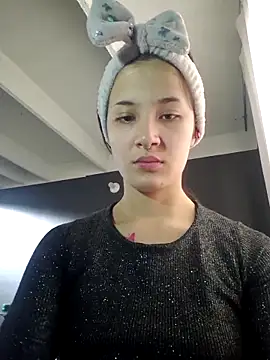 Celeste Moretti online show from January 19, 2026, 1:37 pm