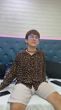 benjiDom online show from November 6, 2025, 7:26 pm