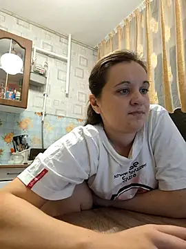 Snapshot of LinaLorien chatting on November 10, 2025, 9:36 pm LinaLorien online show from November 10, 2025, 9:36 pm