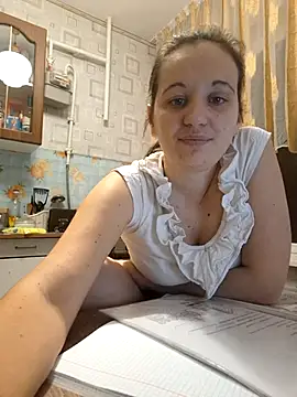 Snapshot of LinaLorien chatting on November 24, 2025, 8:08 pm LinaLorien online show from November 24, 2025, 8:08 pm