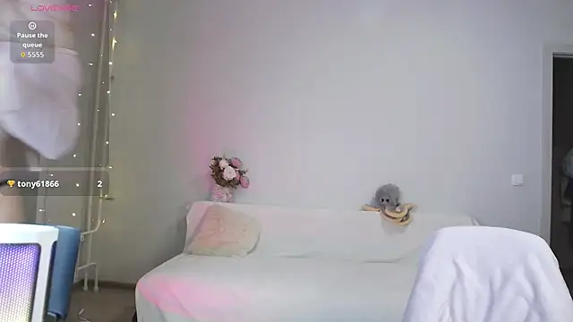 olliebells online show from November 23, 2025, 3:12 pm