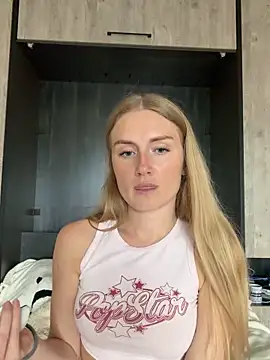 olliebells online show from June 12, 2026, 12:15 pm