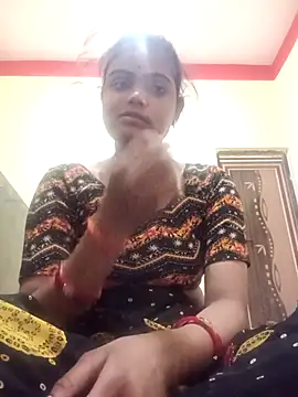 Snapshot of Riya_lovely0143 chatting on December 4, 2025, 12:20 am Riya lovely0143 online show from December 4, 2025, 12:20 am