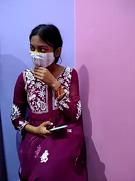 Snapshot of Student12th chatting on November 8, 2025, 4:40 pm Student12th online show from November 8, 2025, 4:40 pm