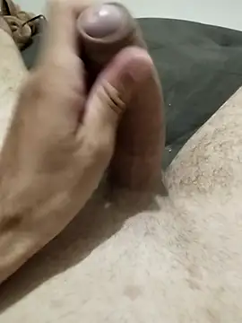 Snapshot of Luan1267 chatting on March 2, 2026, 8:04 pm Luan1267 online show from March 2, 2026, 8:04 pm