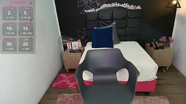 AriannaFox  online show from November 9, 2025, 11:52 am