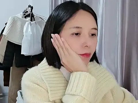 Wanwan61 online show from November 10, 2025, 2:05 pm