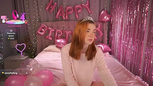 AvaRyder online show from December 17, 2025, 1:39 pm