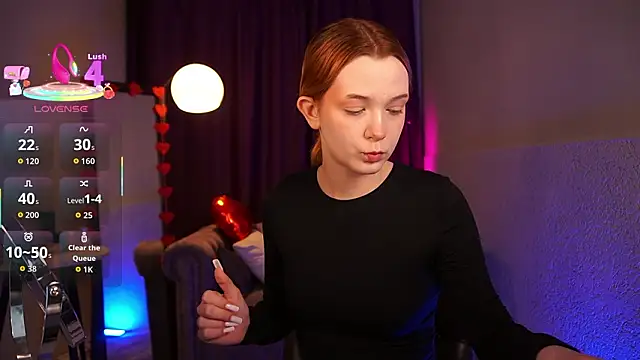 Snapshot of AvaRyder chatting on February 9, 2026, 6:28 am AvaRyder online show from February 9, 2026, 6:28 am