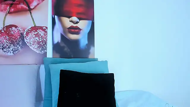 Andhrea Vale online show from January 17, 2026, 11:59 am