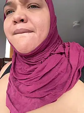 sweetmuslim01 online show from March 28, 2026, 8:19 pm