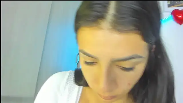 KIMMY MONTIELL online show from March 3, 2026, 11:38 am