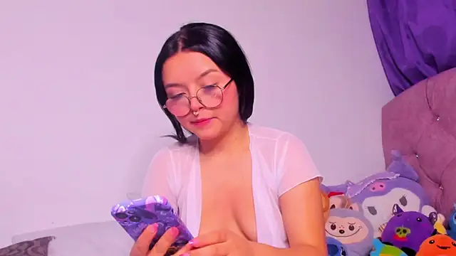 amy  a online show from February 28, 2026, 7:20 am