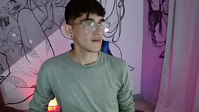 Snapshot of naif_fummy1 chatting on November 8, 2025, 12:11 am naif fummy1 online show from November 8, 2025, 12:11 am